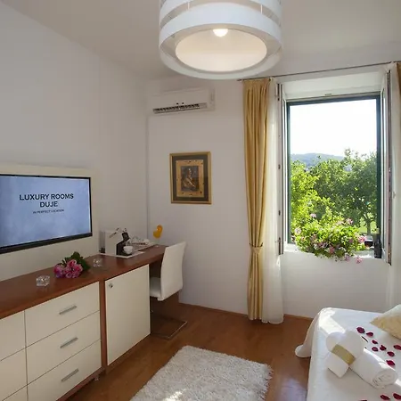 Гостевой дом Luxury Duje 4*