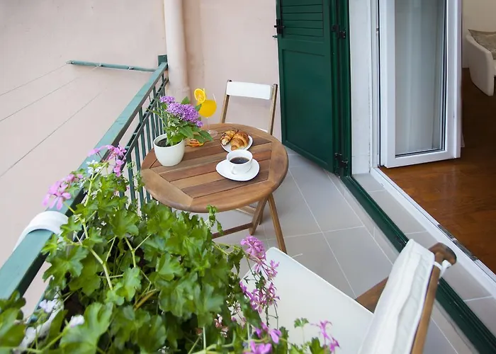 Pensión Luxury Duje 4*