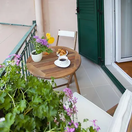 Гостевой дом Luxury Duje 4*